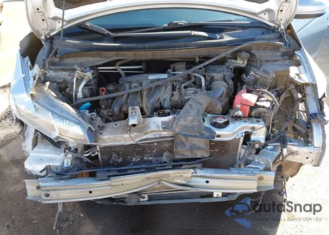 2017 Honda Fit Lx z USA, uszkodzony, nr VIN 3HGGK5H58HM708321